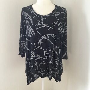 Chalet Et Cici Black Lagenlook Tunic, NWT Size Small